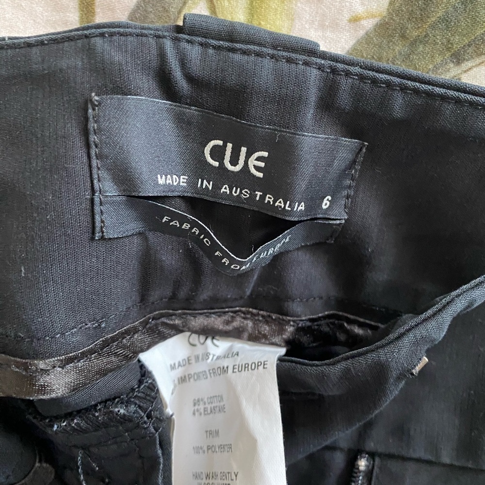 Cue pants - Picture 2 of 2